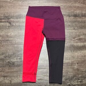 ALO Yoga Women's Colorblock Leggings - Red, Purple, Black